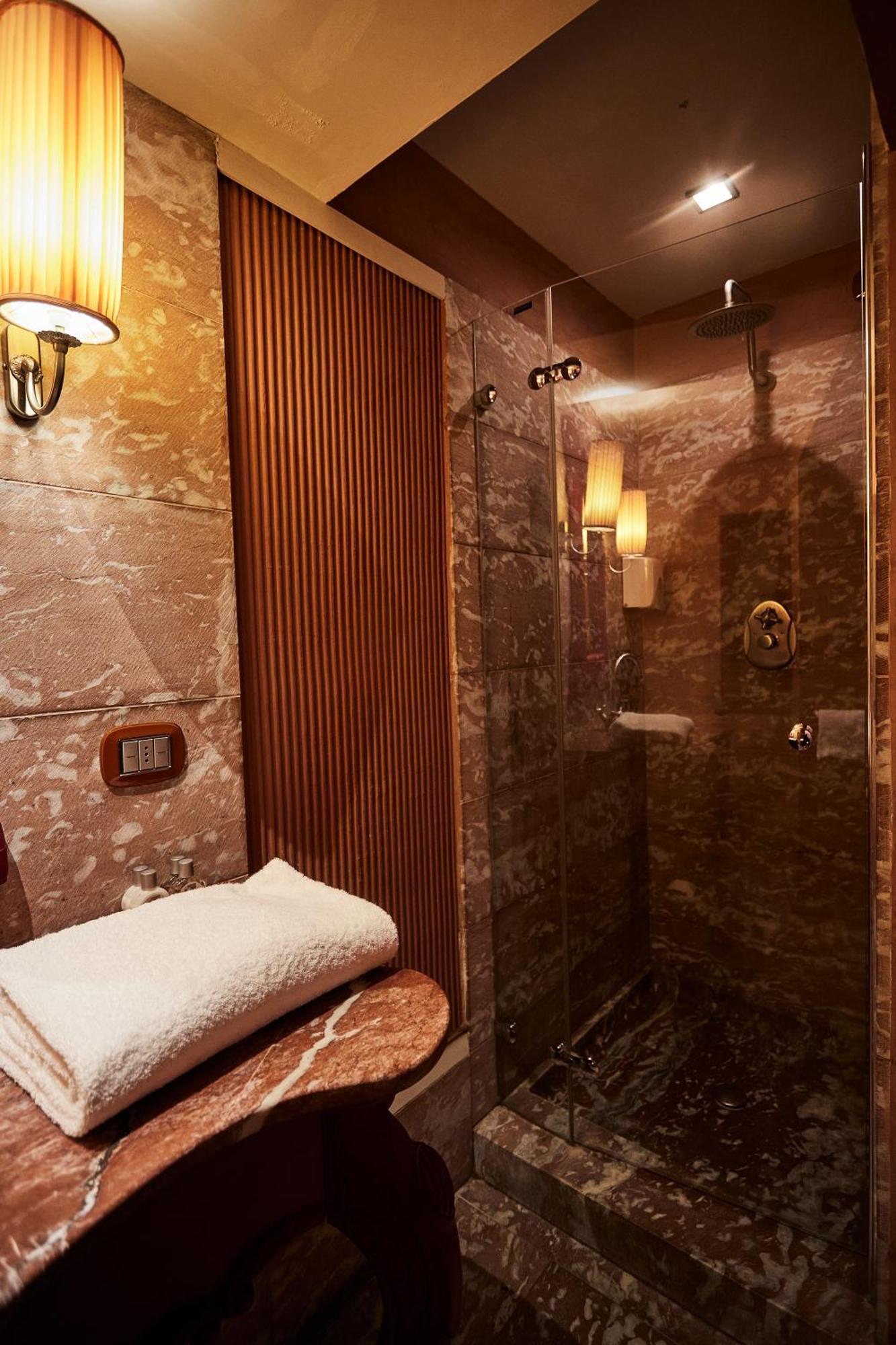 Le Stanze Di Caterina Bed & Breakfast Firenze Bagian luar foto