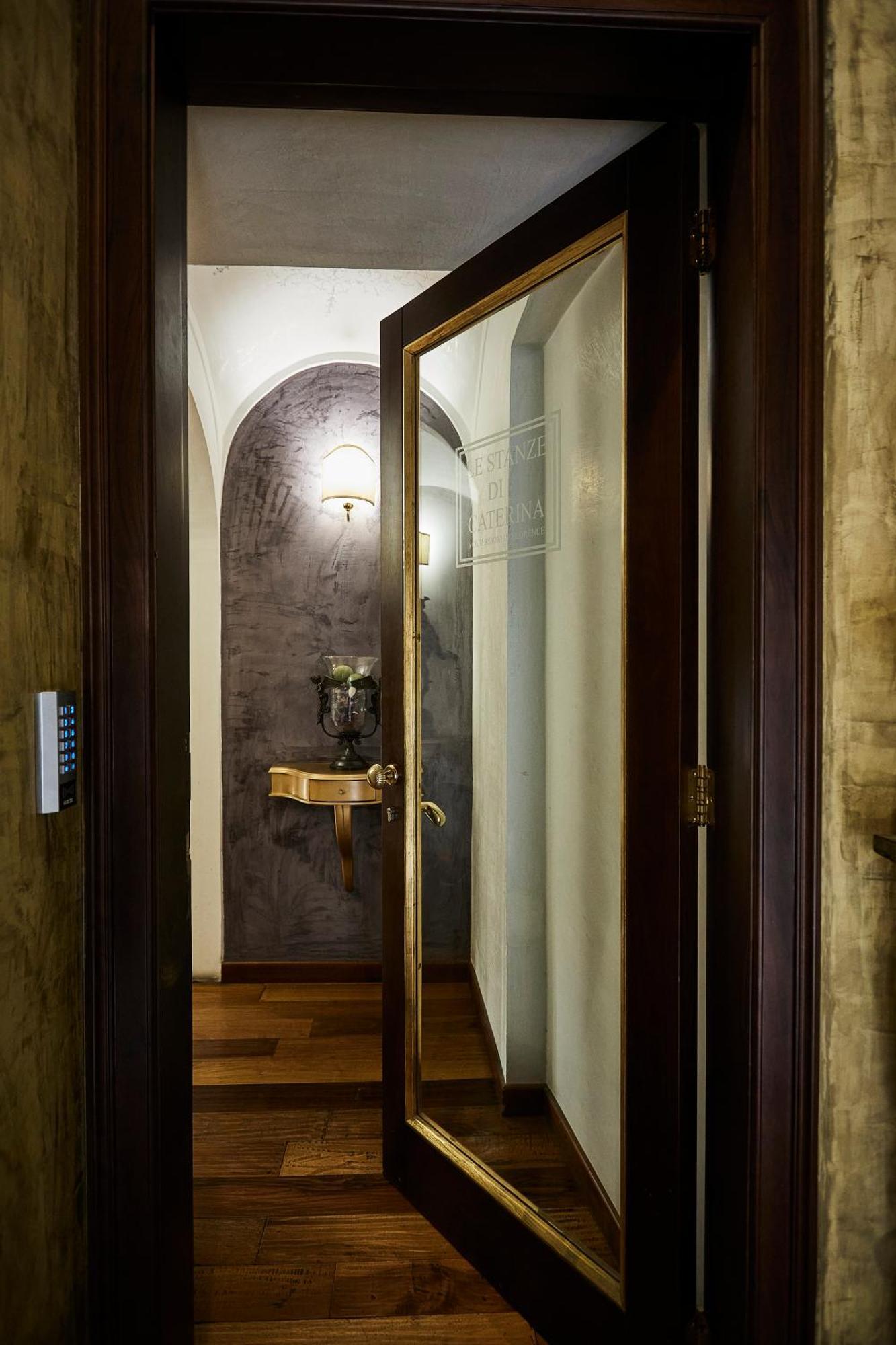 Le Stanze Di Caterina Bed & Breakfast Firenze Bagian luar foto
